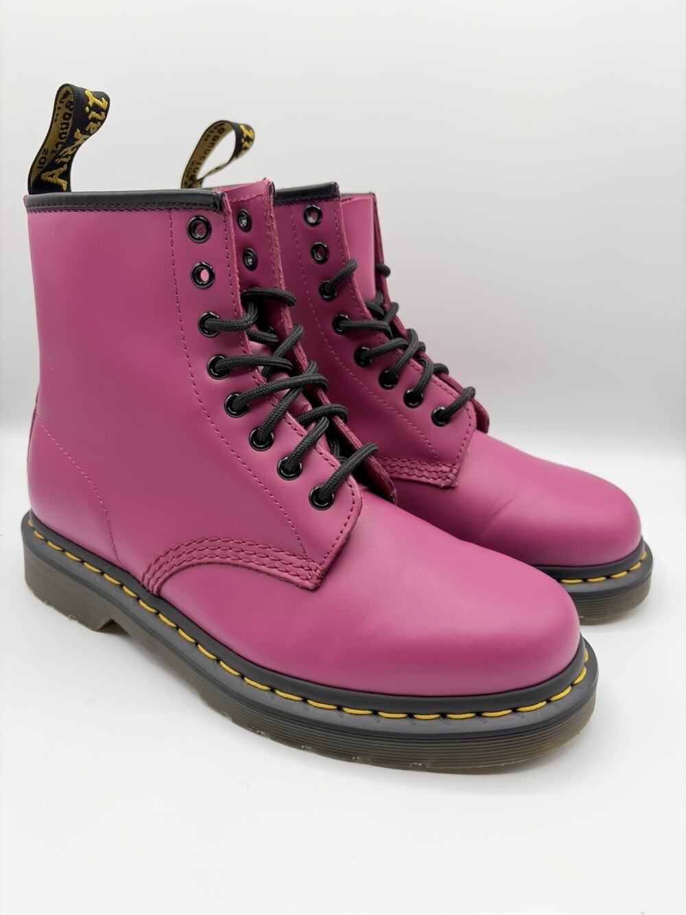 Dr. Martens 1460 Fuchsia Pink Smooth Leather Lace Up Boots Women’s Sz 8 EU 39